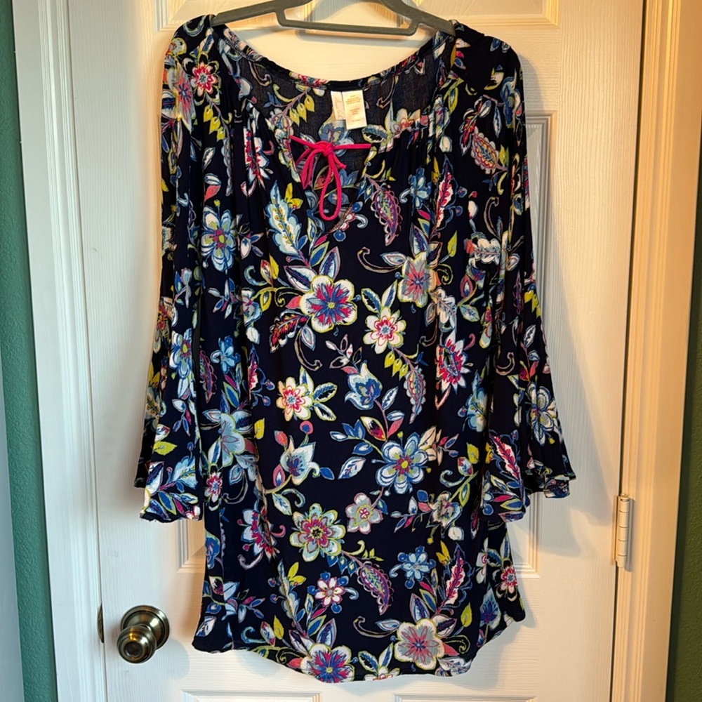 Ann Cole swim Cover Up, Size Med